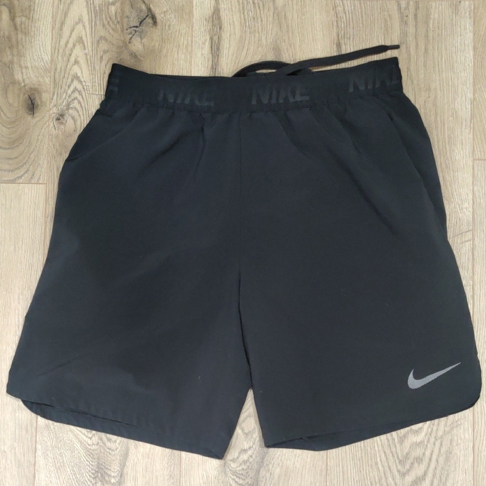 Nike Men's Black Athletic Shorts